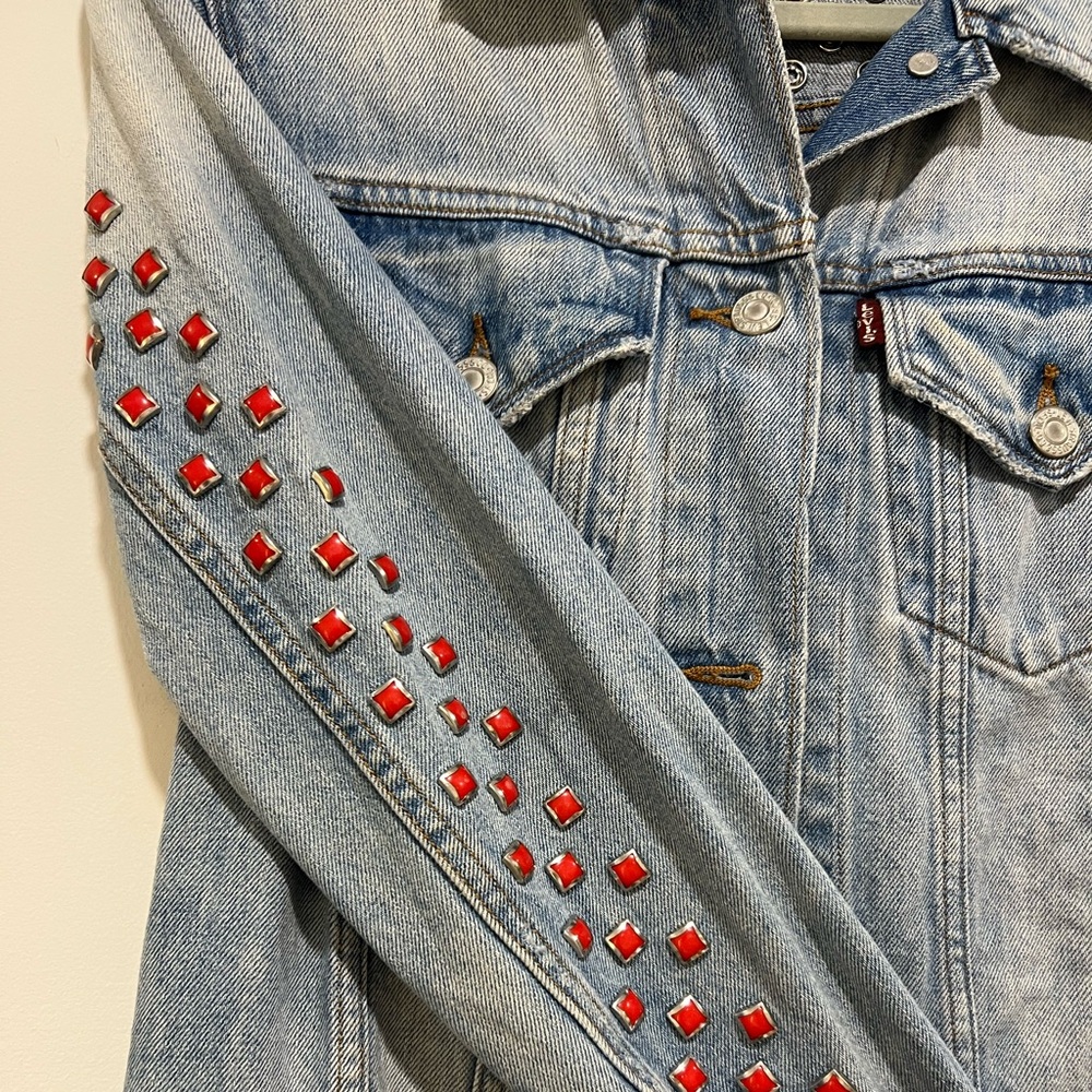 Levi's Red Studded Light Blue Denim Jacket